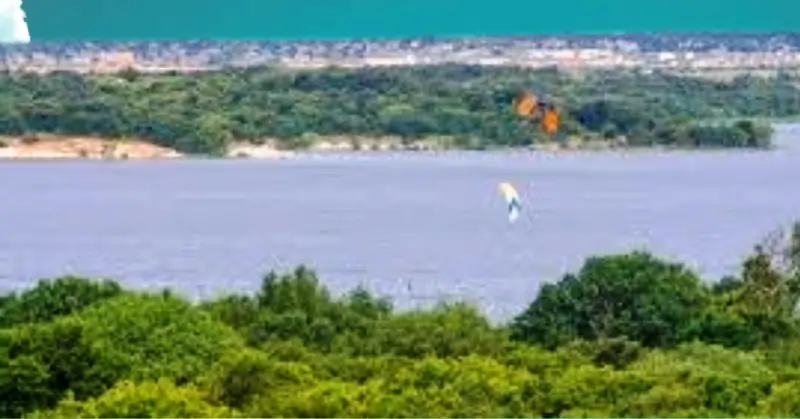  Benbrook Lake